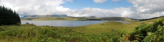 Ein See in den Highlands zwischen Tyndrum und Fort William